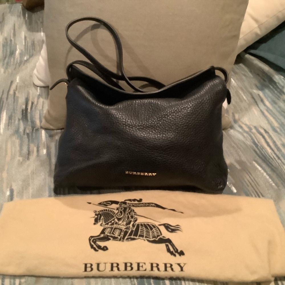 New unused Burberry handbag in black